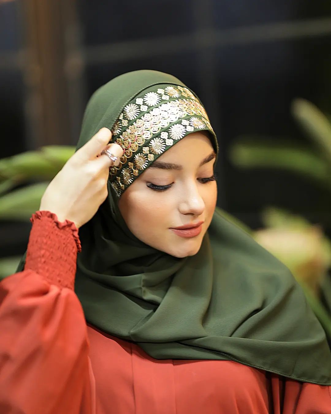 هدشال سوزن دوزی پهن زیتونی